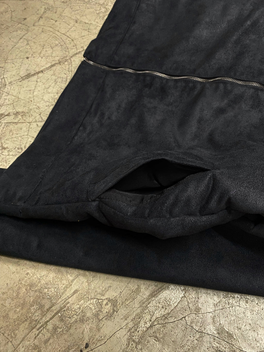 STAY BLACK JACKET